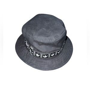 Adidas Bucket Hat